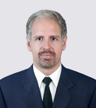 Roy picture for business page